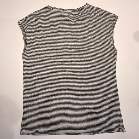 Theory Ginala Linen Striped Top Black&White Small - Picture 4 of 6